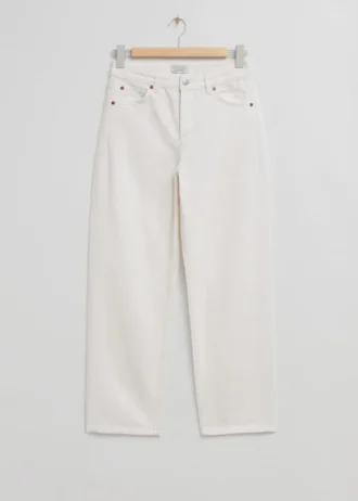 Lässige, konisch zulaufende Jeans