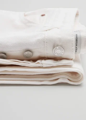 Lässige, konisch zulaufende Jeans