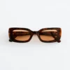 Markante rechteckige Sonnenbrille