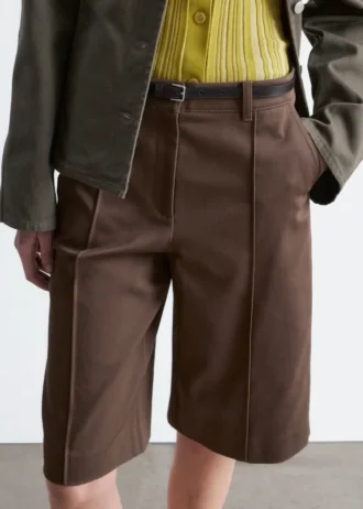 Maßgeschneiderte Bermudashorts