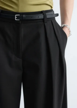 Maßgeschneiderte Hose aus Wollmischung