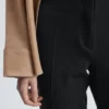 Maßgeschneiderte Hose mit Pressfalte