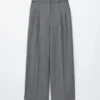 Maßgeschneiderte Wollhose