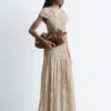 Maxikleid mit Smokarbeit
