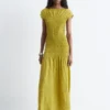 Maxikleid mit Smokarbeit