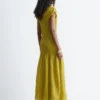 Maxikleid mit Smokarbeit