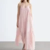 Maxikleid mit Trägern und Stickerei