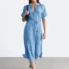 Midikleid mit Bindegürtel