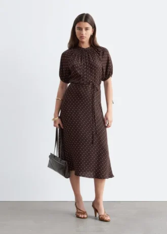 Midikleid mit Bindegürtel