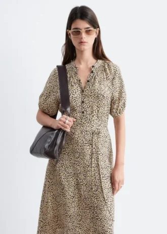 Midikleid mit Bindegürtel