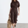 Midikleid mit Bindegürtel