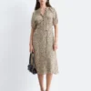 Midikleid mit Bindegürtel