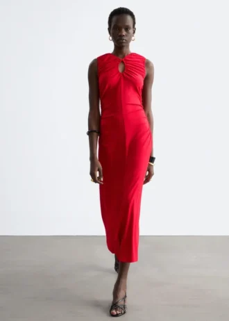 Midikleid mit gerafftem Schlüssellochausschnitt