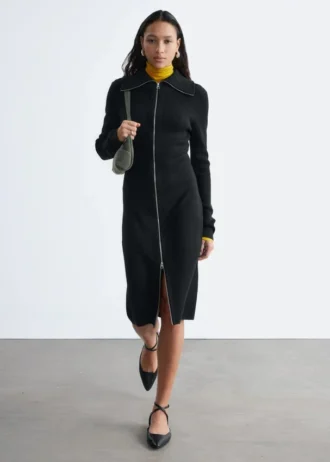 Midikleid mit geripptem Stoff und Reißverschluss vorne