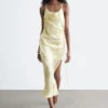 Midikleid mit Jacquard-Cowl-Ausschnitt