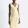 Midikleid mit V-Ausschnitt