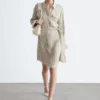 Mini-Hemdkleid mit Bindegürtel