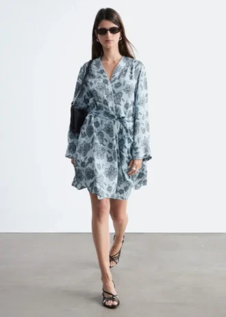 Mini-Wickelkleid mit Blumenmuster