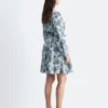 Mini-Wickelkleid mit Blumenmuster