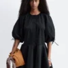 Minikleid mit voluminösen Ärmeln