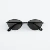 Ovale Sonnenbrille mit Drahtgestell