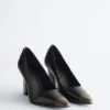 Pumps aus Leder mit Farbblöcken