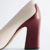 Pumps aus Leder mit Farbblöcken