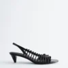 Riemchen-Ledersandalen