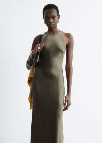 Ärmelloses Midikleid aus Satin