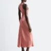 Ärmelloses Midikleid aus Satin