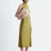 Ärmelloses Midikleid mit Rollkragen