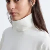 Rollkragenpullover mit Dolman-Ärmeln