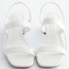 Sandalen mit Riemchen und Blockabsatz