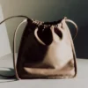 Satin-Kordelzugtasche