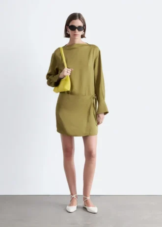 Satin-Minikleid mit Bindeband