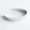 Schimmerndes Metallic-Stirnband