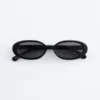 Schlanke Sonnenbrille mit ovalem Rahmen