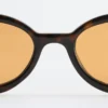 Schlanke Sonnenbrille mit ovalem Rahmen