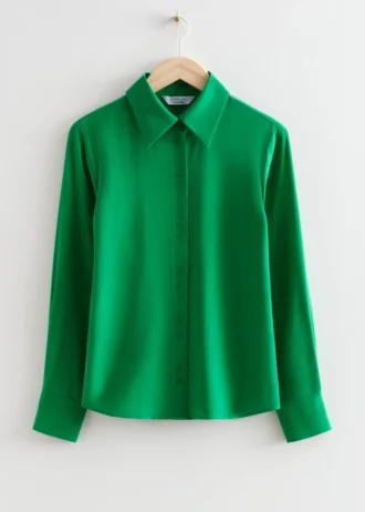 Seiden-Bluse mit Muschelknöpfen