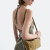 Seiden-Midikleid mit Neckholder
