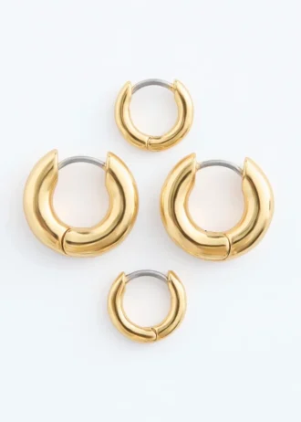 Set mit klobigen Ohrringen