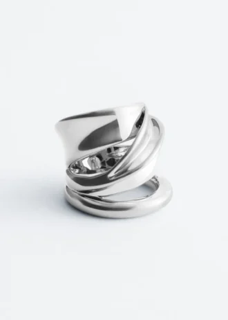 Skulpturaler Doppelwickelring