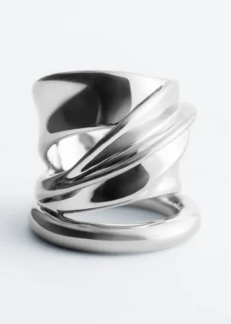 Skulpturaler Doppelwickelring