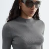 Slim-Fit-T-Shirt in verkürzter Länge