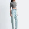 Slim-Fit-T-Shirt in verkürzter Länge