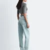 Slim-Fit-T-Shirt in verkürzter Länge