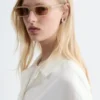 Sonnenbrille mit schmalem Rahmen