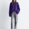 Straight-Leg-Jeans