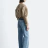 Straight-Leg-Jeans
