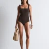 Strandkleid mit strukturierter Schleife